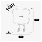 Esquema técnico en blanco y negro del juguete modelo Tosti de Verný, mostrando la silueta de la tostada con sus patas de cuerda y flechas que indican dónde se toman las medidas de alto y ancho